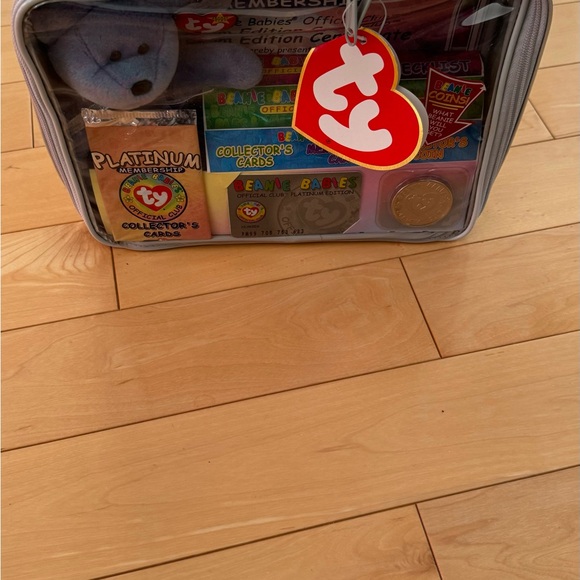 Ty Beanie Babies Official Club Platinum Edition Membership Kit 1999 Never Opened - Picture 3 of 3